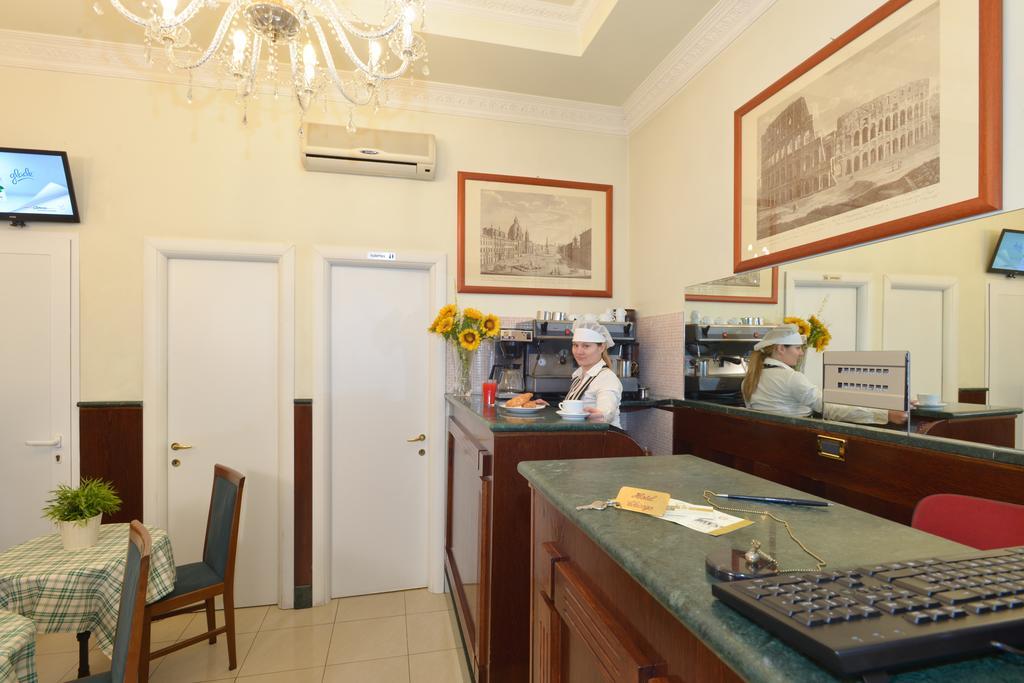 Hotel Chicago Рим Екстер'єр фото